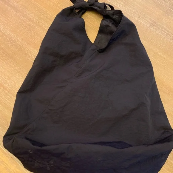 Lululemon Athletica Black Bag with Sporty Elegance - Picture 2 of 12